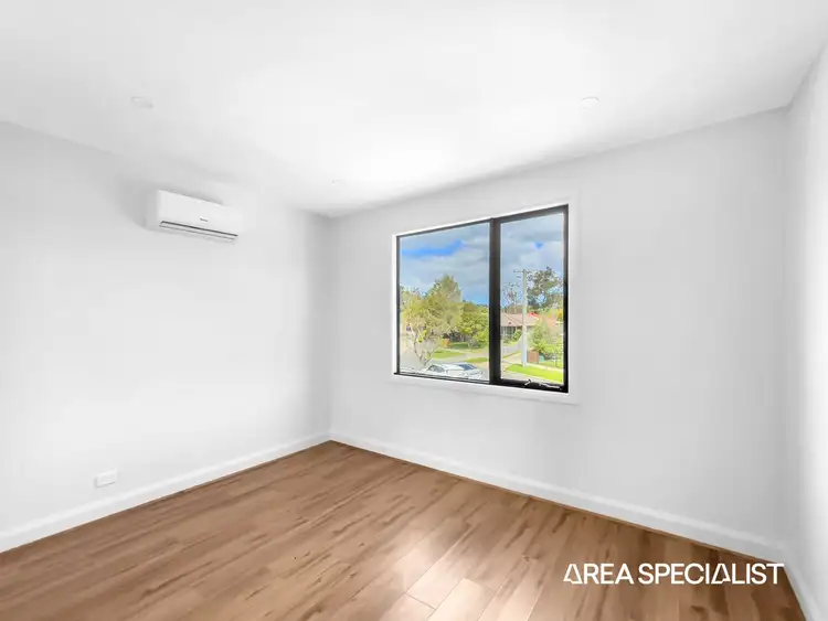 Fifth view of Homely house listing, 16 Joseph Banks Crescent, Cranbourne VIC 3977