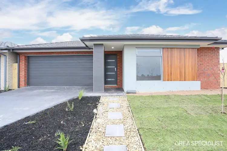 42 CLAUDIA CRESCENT, Kurunjang VIC 3337