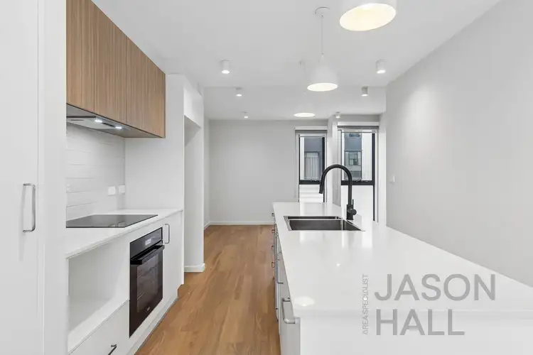 117/2 Woodberry Avenue, Coombs ACT 2611