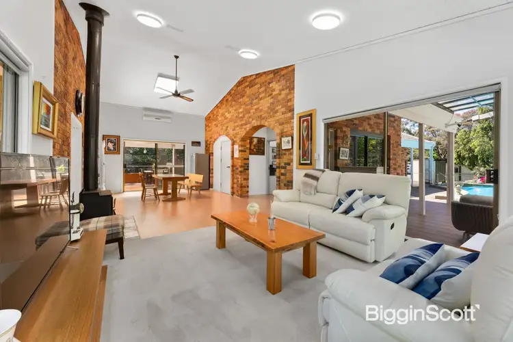 Second view of Homely house listing, 9 Glen Court, Templestowe VIC 3106