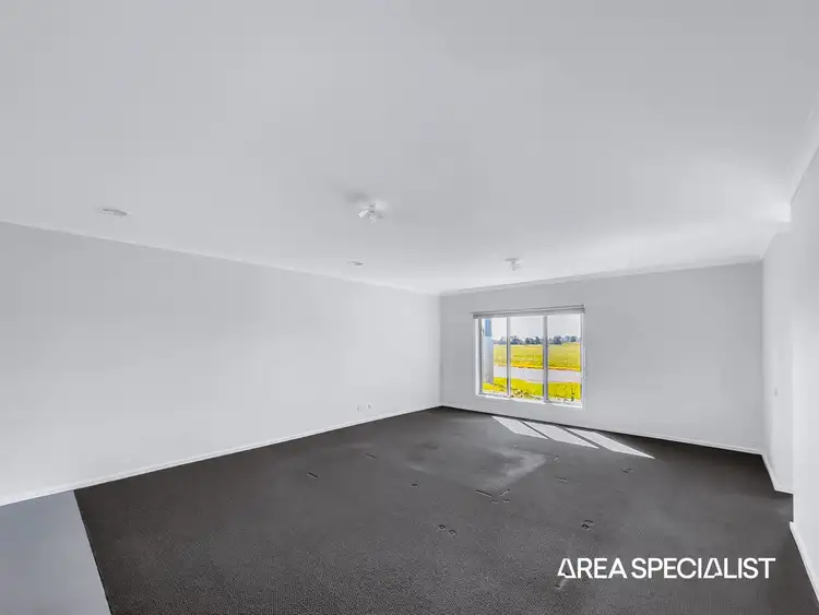 Fourth view of Homely house listing, 8 Bambury Close, Koo Wee Rup VIC 3981