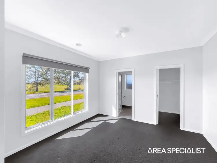 Fifth view of Homely house listing, 8 Bambury Close, Koo Wee Rup VIC 3981