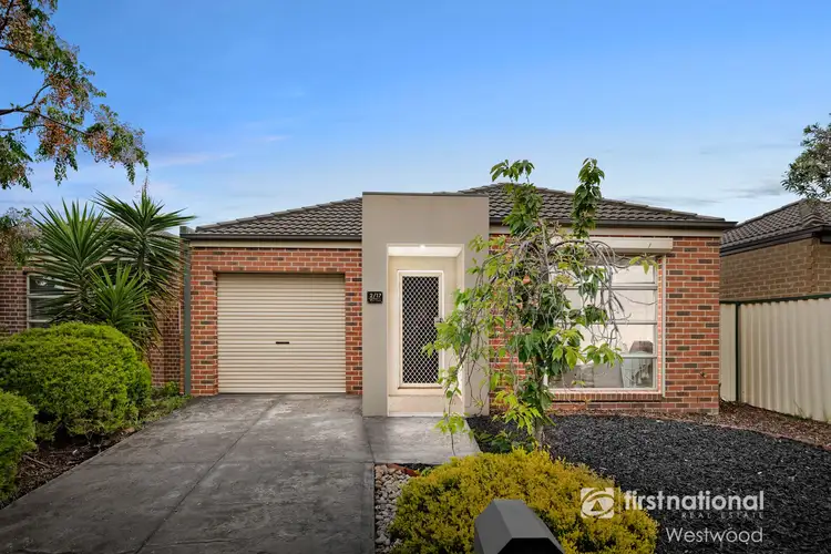 2/17 Eleanor Drive, Hoppers Crossing VIC 3029