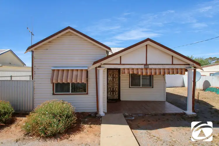225 Boughtman Street, Broken Hill NSW 2880