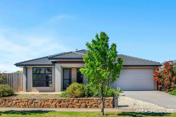34 Harper Street, Melton South VIC 3338