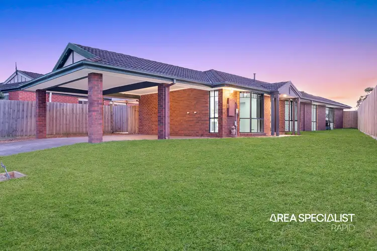 58 Scarborough Avenue, Cranbourne West VIC 3977