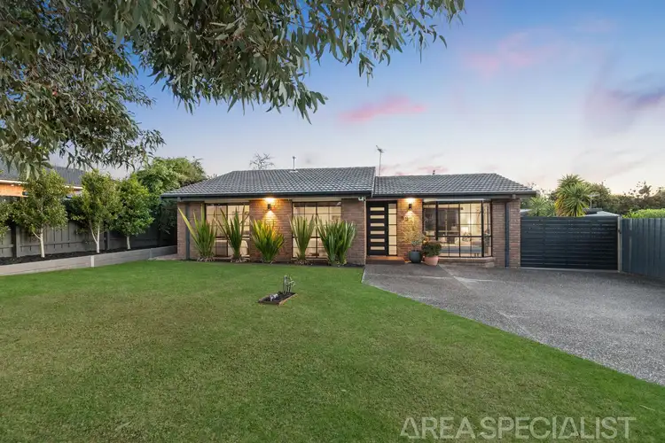 33 Hornsby Drive, Langwarrin VIC 3910