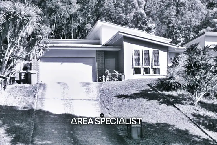 19 Finnin Court, Maudsland QLD 4210