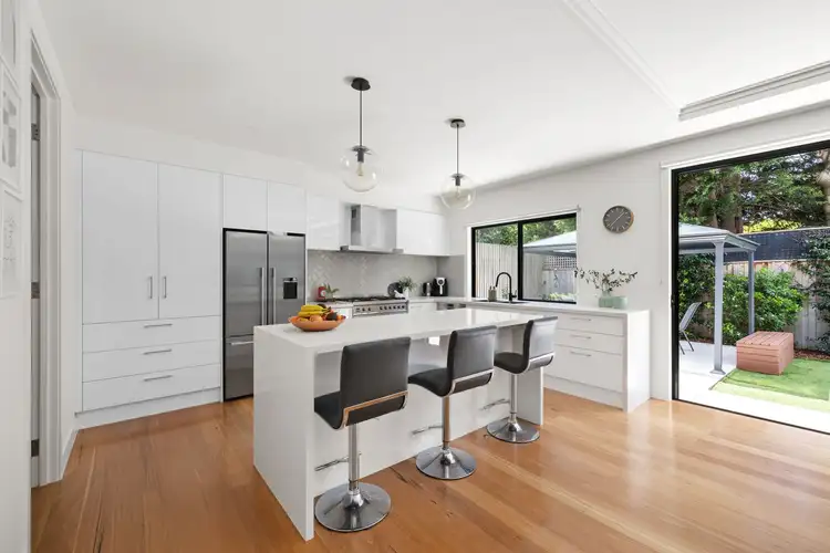 Fifth view of Homely townhouse listing, 2/25 Linda Crescent, Ferntree Gully VIC 3156