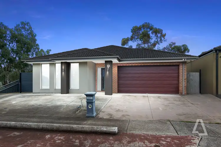 13 Edgerunner Circuit, St Albans VIC 3021