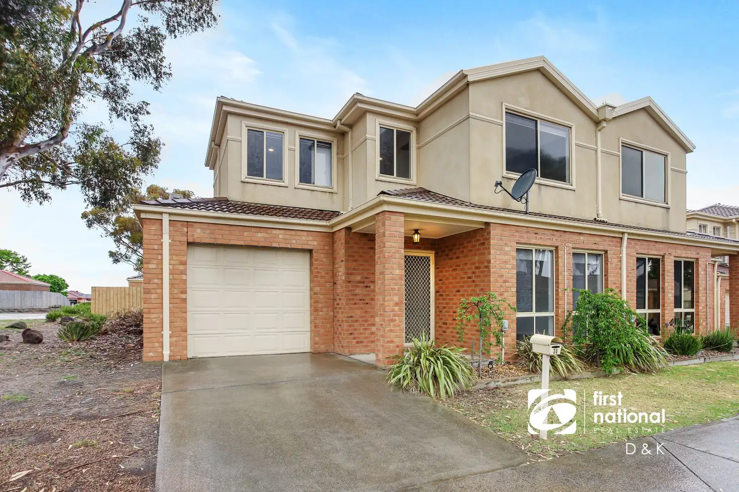 Main view of Homely townhouse listing, 30 Tintern Loop, Hillside VIC 3037