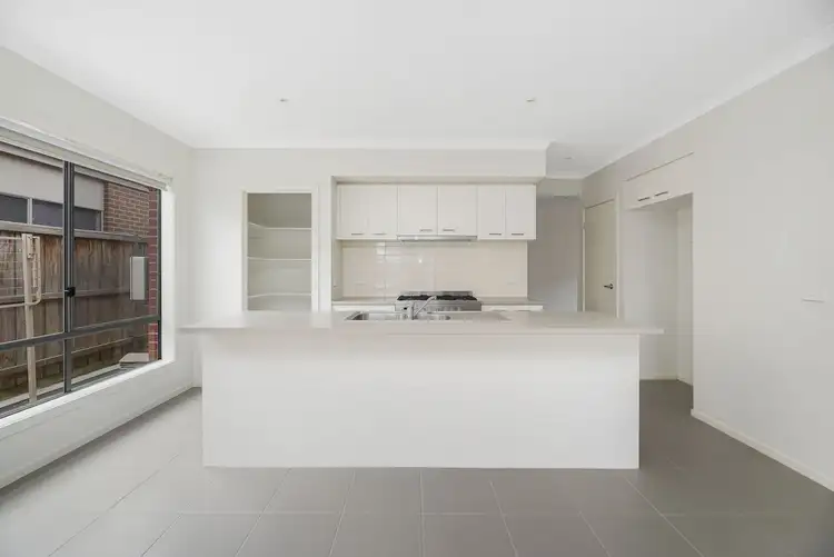 Fourth view of Homely house listing, 29 Omeara Crescent, Cranbourne East VIC 3977