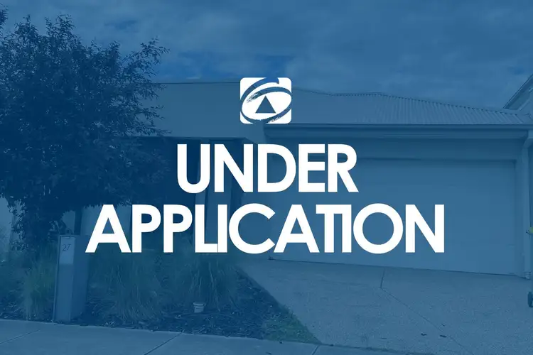 27 Cotswold Crescent, Officer VIC 3809