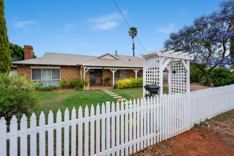 122 Graeme Street, Hannans WA 6430