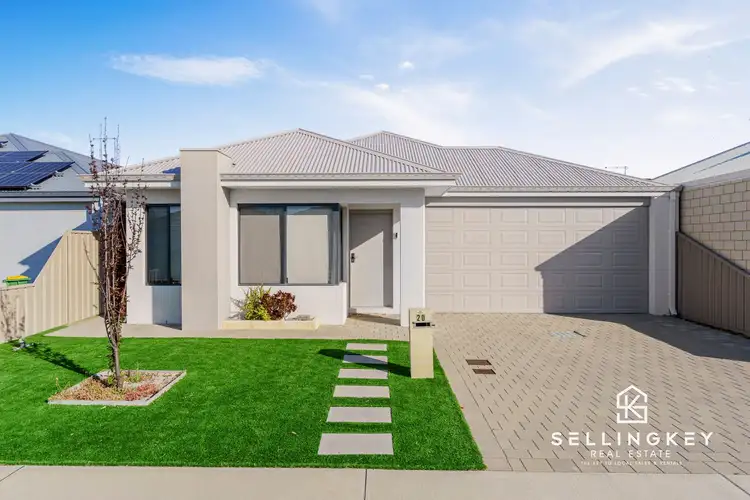 20 Daffodil Road, Canning Vale WA 6155