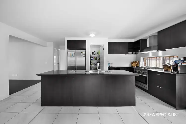 Fourth view of Homely house listing, 16 RENOIR AVENUE, Pakenham VIC 3810