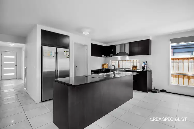 Fifth view of Homely house listing, 16 RENOIR AVENUE, Pakenham VIC 3810