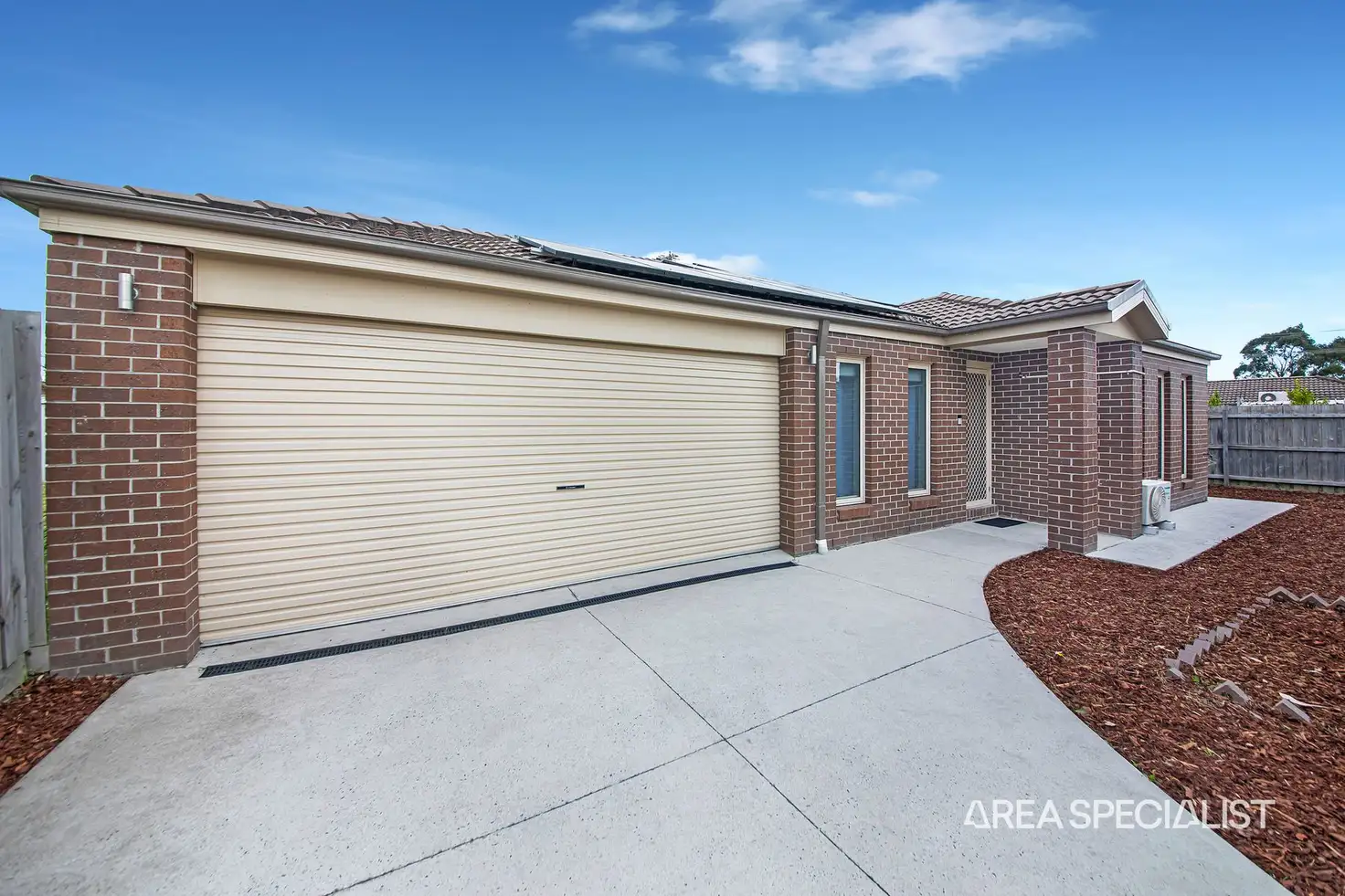 Main view of Homely house listing, 45 Kingston Avenue, Pakenham VIC 3810