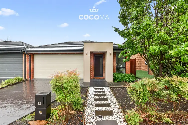 13 Weatherall Way, Keysborough VIC 3173
