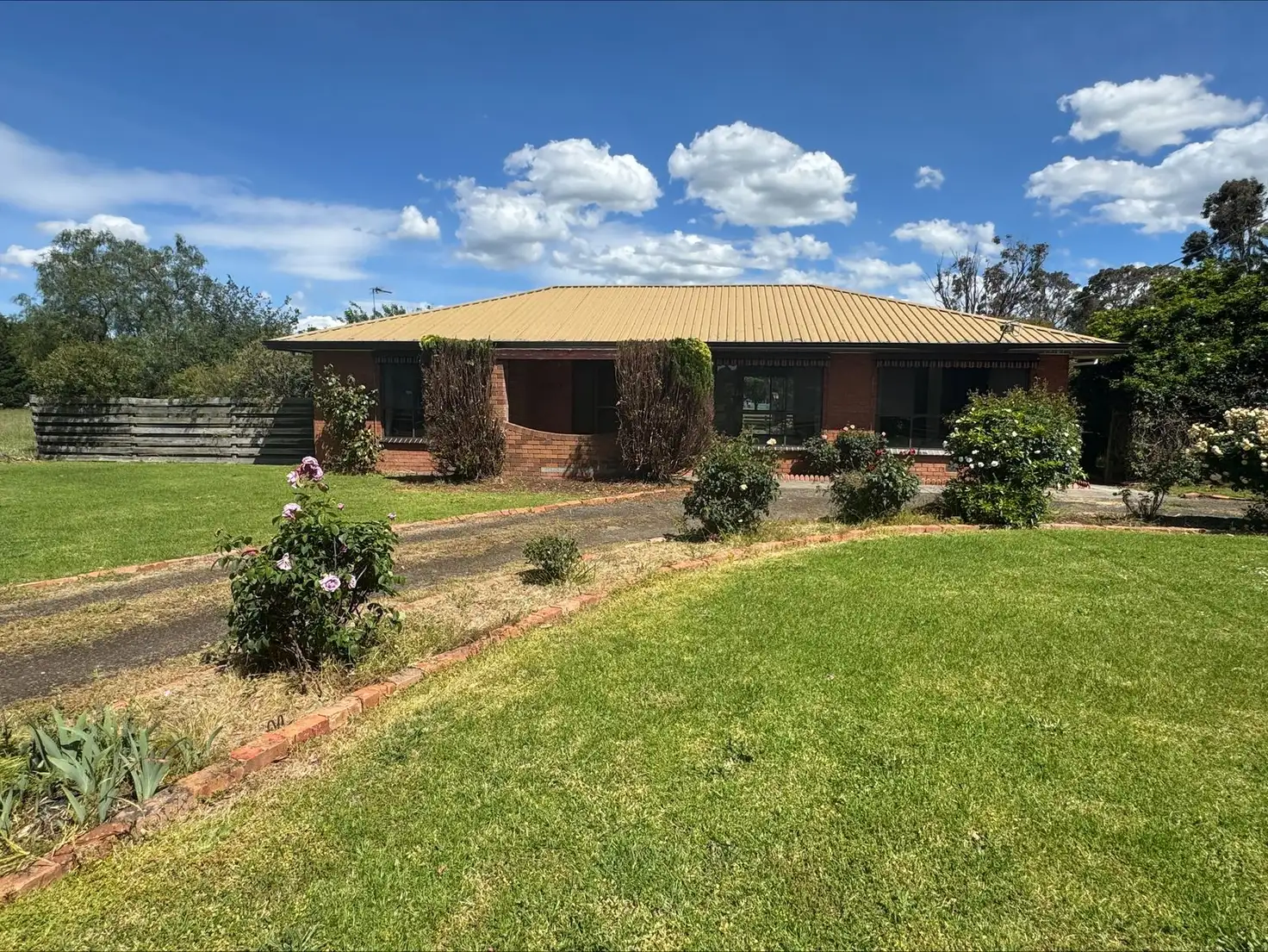 Main view of Homely house listing, 52 Ries Street, Toongabbie VIC 3856