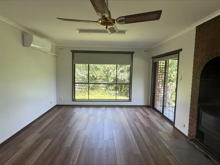 Fourth view of Homely house listing, 52 Ries Street, Toongabbie VIC 3856