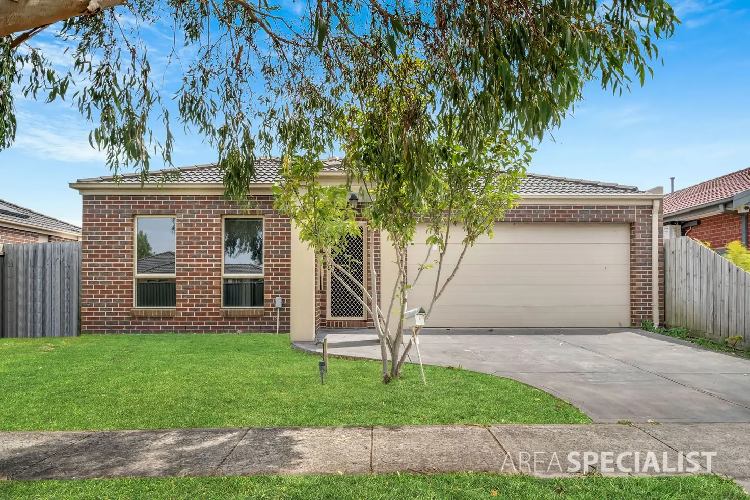Main view of Homely house listing, 1 Tarragon Court, Lynbrook VIC 3975