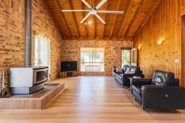 106 OLD MAIN ROAD, Anna Bay NSW 2316