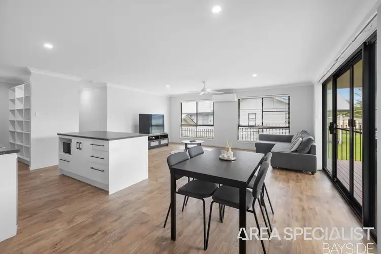 3 Conran Street, Macleay Island QLD 4184