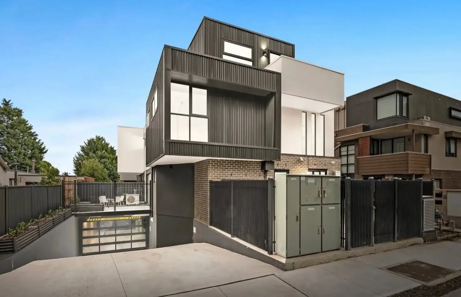 Main view of Homely townhouse listing, 5/281 Bell Street, Bellfield VIC 3081