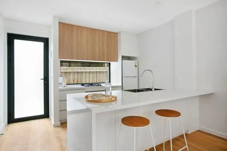 Fourth view of Homely townhouse listing, 5/281 Bell Street, Bellfield VIC 3081