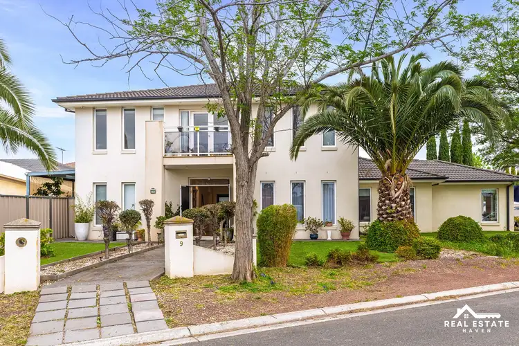 9 Hindmarsh Way, Taylors Hill VIC 3037