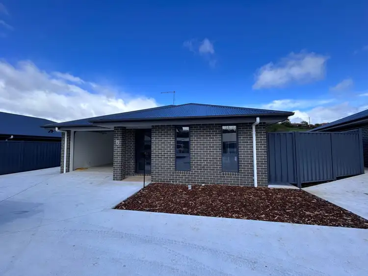 5/74 West Barrack Street, Deloraine TAS 7304