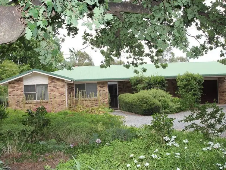 18 Naas Street, Tenterfield NSW 2372