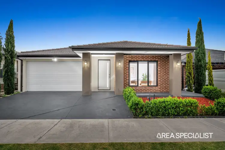84 Modern Crescent, Tarneit VIC 3029