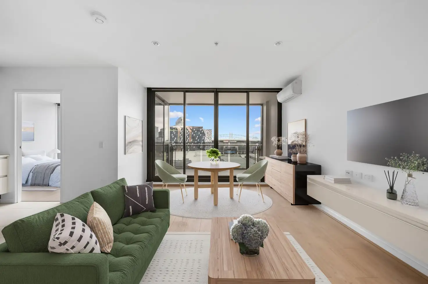 Main view of Homely apartment listing, 810/639 Lonsdale Street, Melbourne VIC 3000