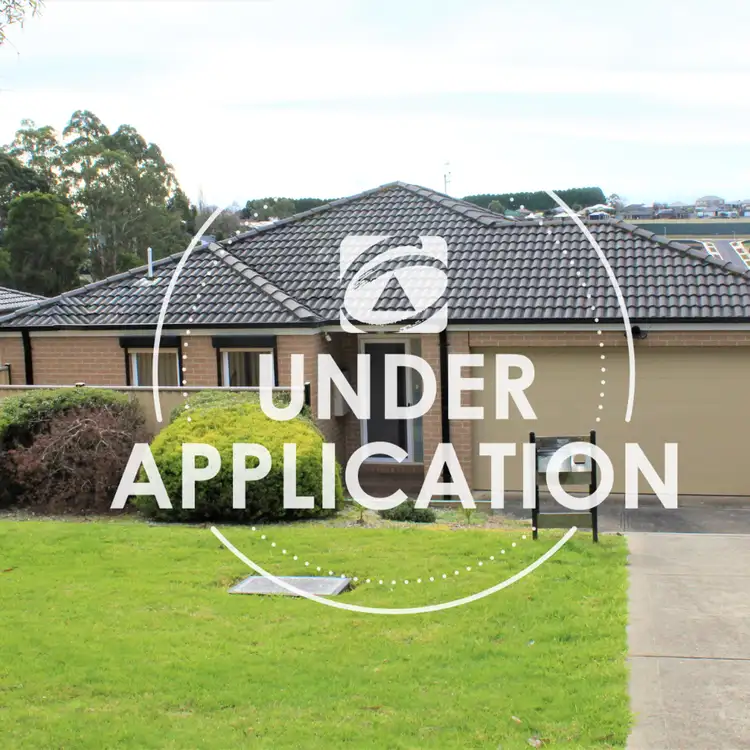 1/35 Victoria Street, Drouin VIC 3818