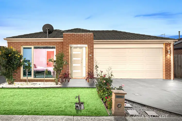 47 MELISSA WAY, Pakenham VIC 3810