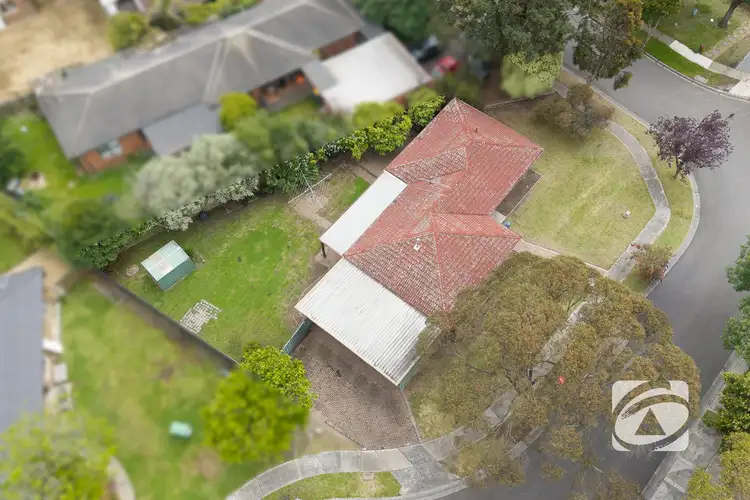 Second view of Homely house listing, 18 Penrith Court, Berwick VIC 3806