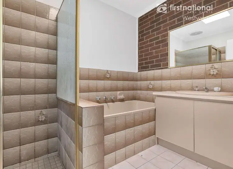 Second view of Homely unit listing, 2/146 Mossfiel Drive, Hoppers Crossing VIC 3029