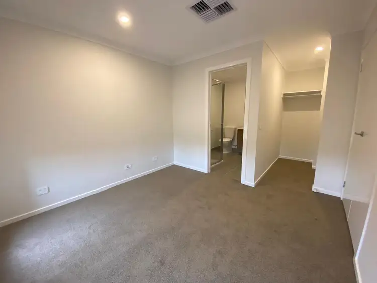 Second view of Homely house listing, 19 Drumchapel Crescent, Strathtulloh VIC 3338