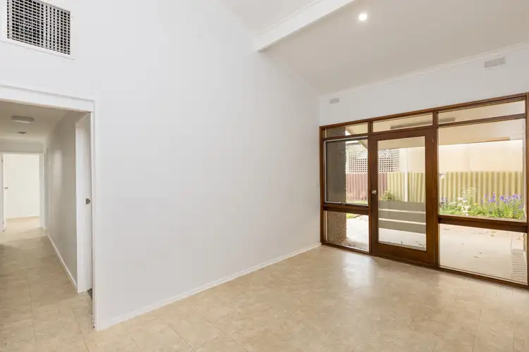 Second view of Homely house listing, 7 Snowy Avenue, Red Cliffs VIC 3496