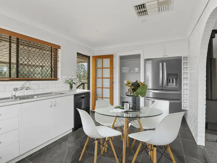 Second view of Homely house listing, 8 Bell Street, Rosenthal Heights QLD 4370