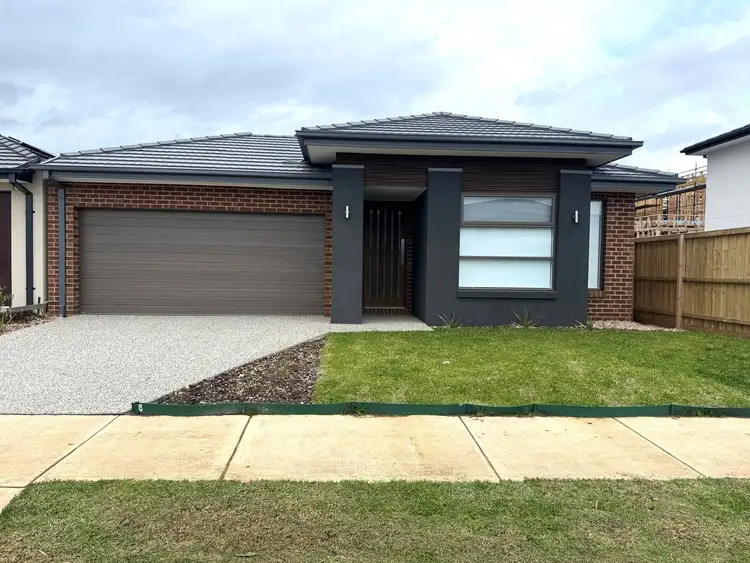 23 Celevan Street, Clyde North VIC 3978