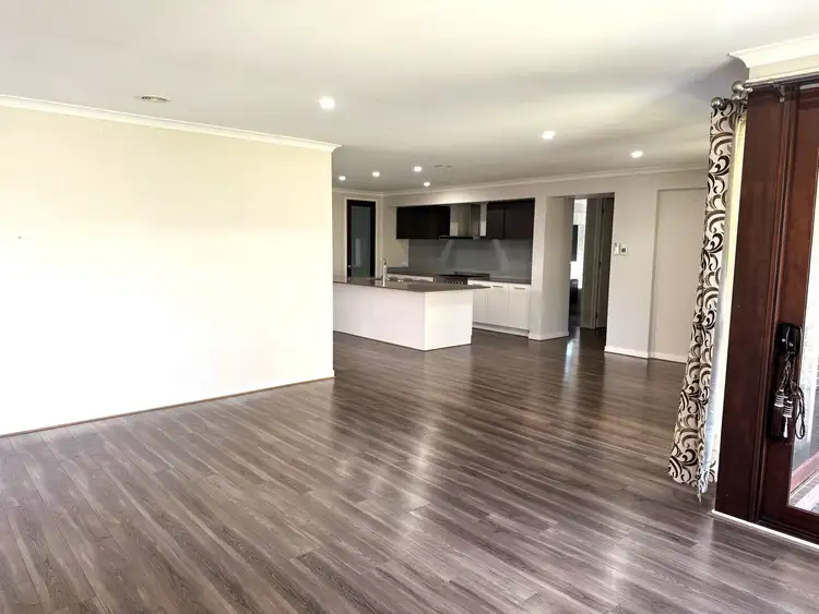 Fourth view of Homely house listing, 30 Bellhaven Circuit, Clyde North VIC 3978