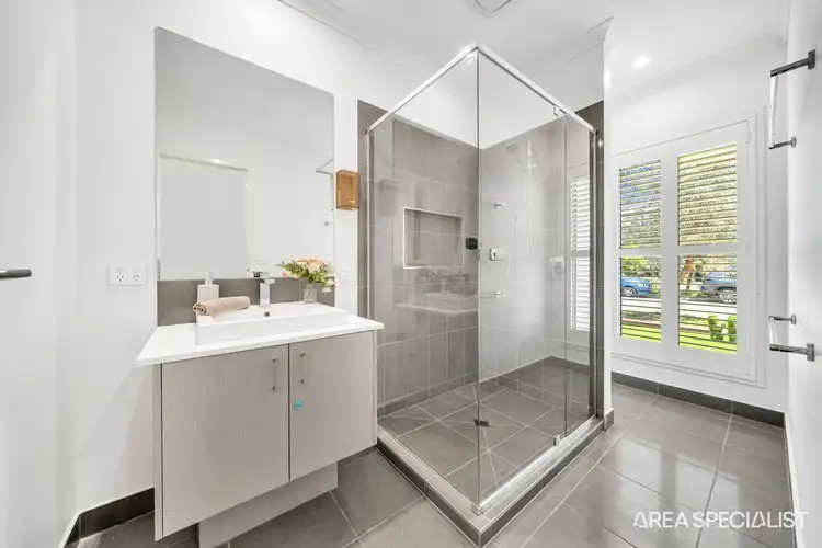 Fifth view of Homely house listing, 18 Barclay Street, Thornhill Park VIC 3335