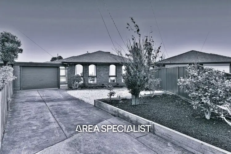 8 Murray Close, Noble Park VIC 3174