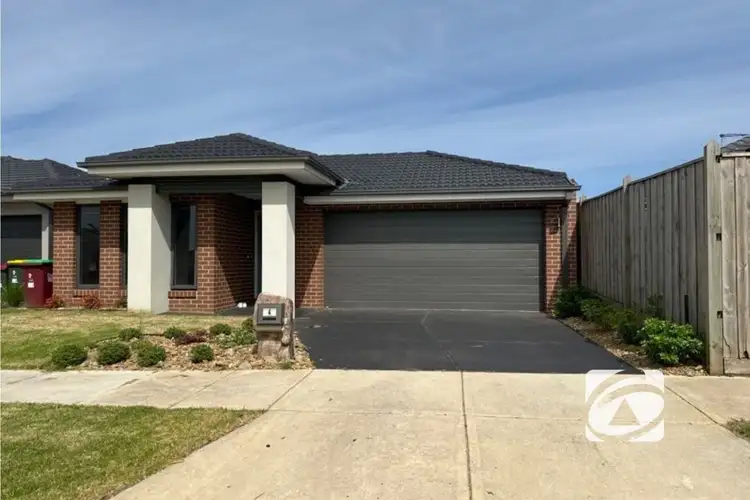 4 Matchett Drive, Clyde VIC 3978