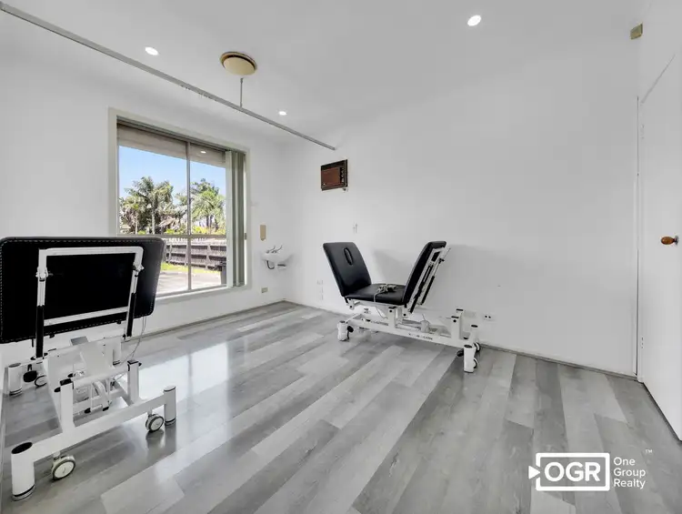 Fifth view of Homely house listing, 212 Roycroft Avenue, Mill Park VIC 3082