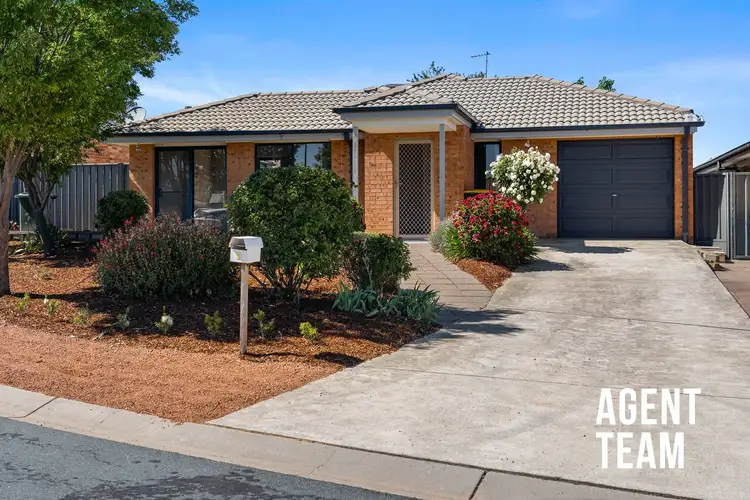 6 Sax Place, Macgregor ACT 2615