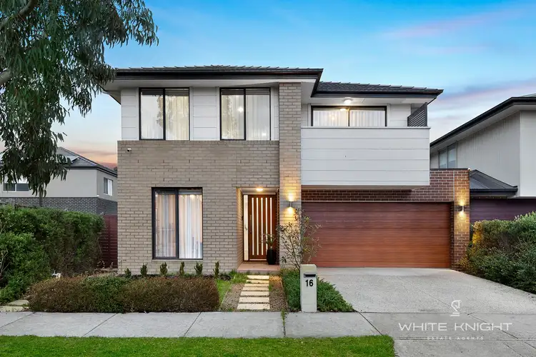 16 Stead Circuit, Burnside VIC 3023